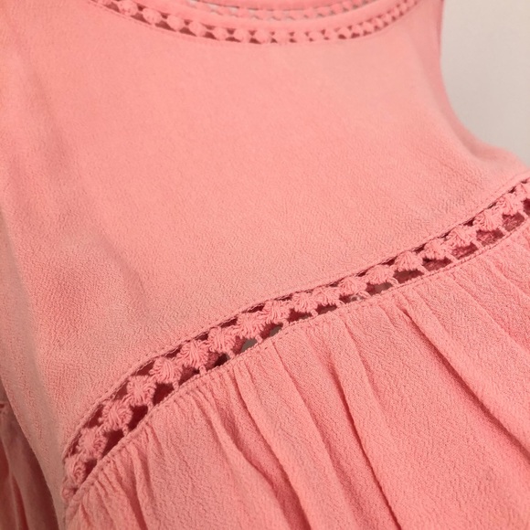 Soprano Cold Shoulder Dress in Pink - Picture 4 of 8